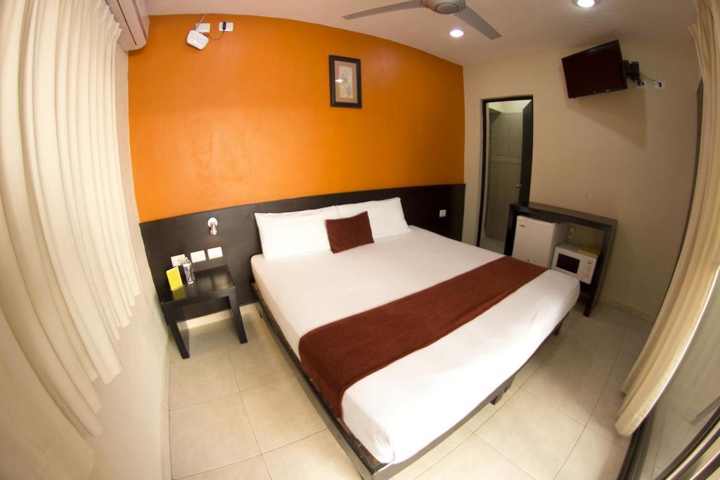 Hotel & Suites Domani Progreso  Buitenkant foto