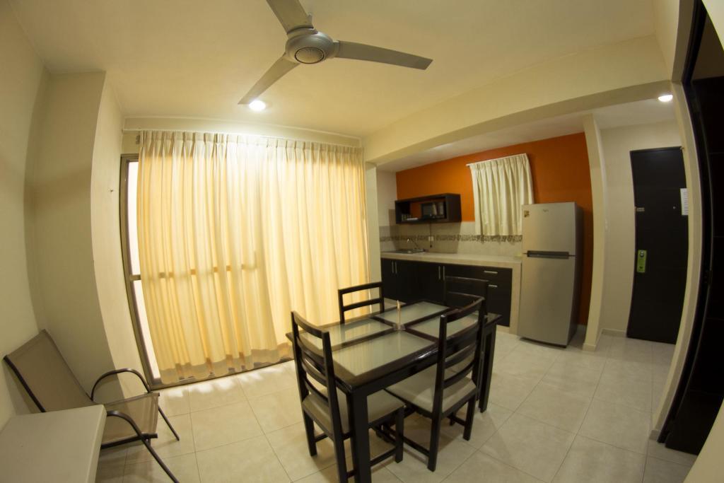 Hotel & Suites Domani Progreso  Buitenkant foto