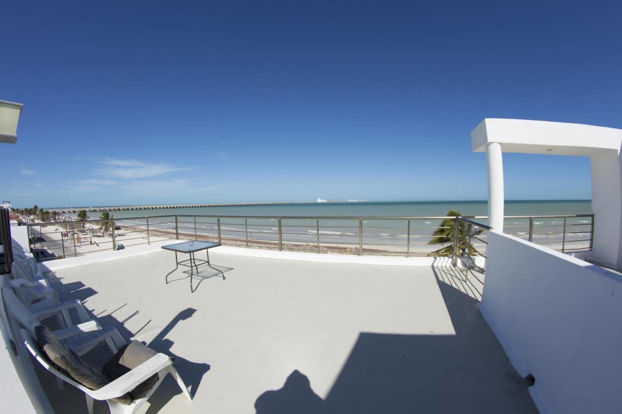 Hotel & Suites Domani Progreso  Buitenkant foto